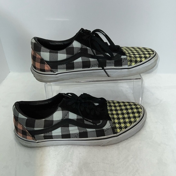 Vans old-skool “ plaid is not dead” gym shoes/sneakers. Men’s size 10. EUC. - Picture 1 of 6